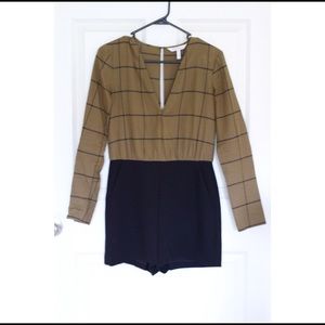 BCBGGENERATION Windowpane V-neck Romper